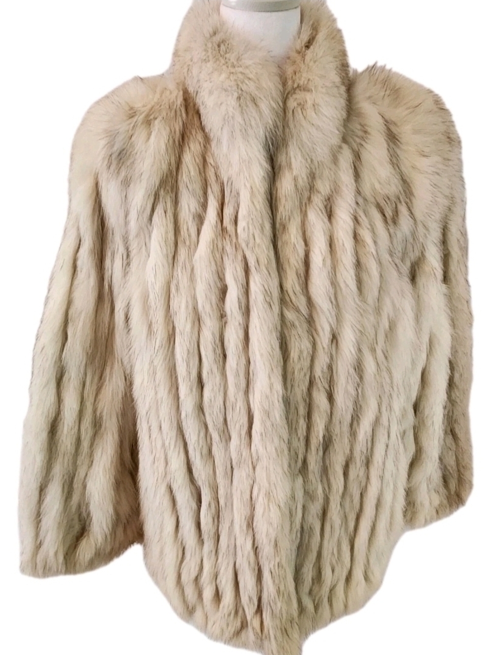 Vintage Saga Furs Cream Tan Silver Fox Fur Coat Jacket Luxury Women’s Size 38